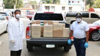 Donativo al Hospital Cabral y Báez, por Coopmedica y Futusol Donativo al Hospital Cabral y Báez, por Coopmedica y Futusol